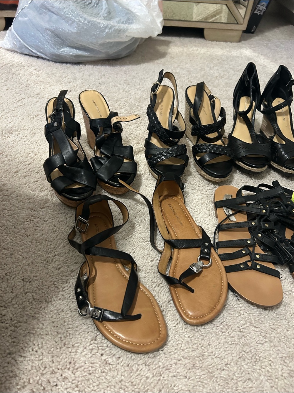 Women's Shoes Bundle - Picture 4 of 6